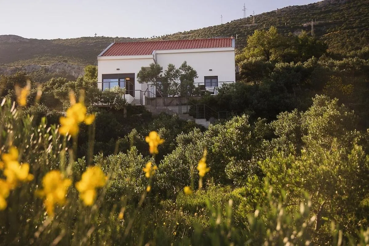 Casa Collina Villa Kastela